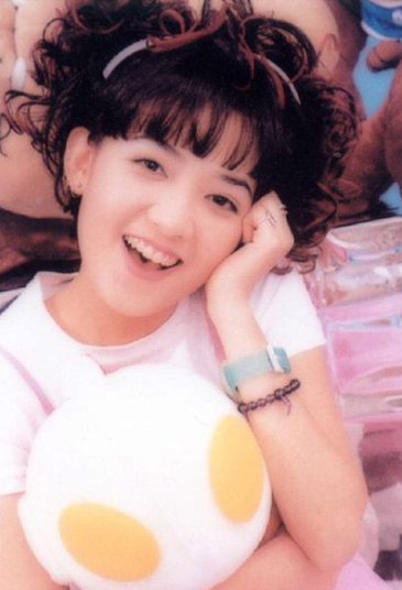 從影後到魔女！曾被曝「為8年男友」摘除子宮　「不婚不生」直言：子宮可有可無