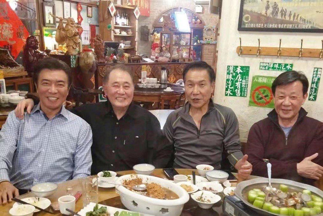 奇蹟康復！向雲鵬息影從商「赴大陸賣牛肉麵」體重驟降30公斤　被判活不久「他從不放棄」回診看報告哭了