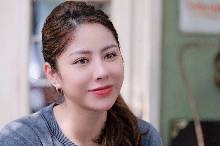 有夢就去追！36歲美女空姐靠努力翻身「躍上最美副機長」　「圓夢開飛機」霸氣喊話：男人能做到女人也行