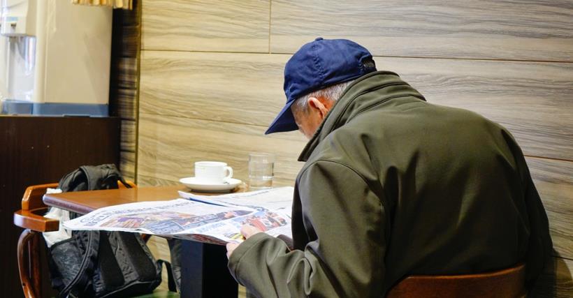 為避稅堅持生前分產！92歲嬤「遭最寵愛女兒翻臉獨吞」欲哭無淚　「擁5子女卻孤獨終老」悔不當初