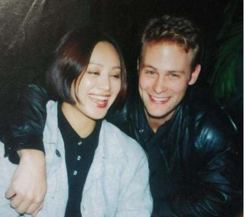 當紅嫁老外又閃離！她自曝「允許男人偷腥」要寬容一點　大罵趙麗穎土鱉：沒品位