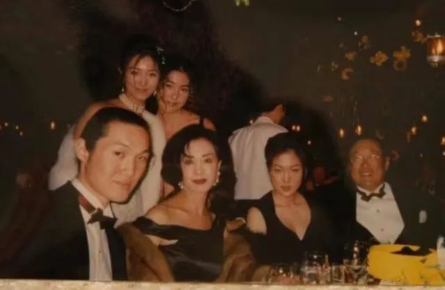 隱忍40餘年不挪窩！熬到老公去世「獨佔百億遺產」　成功將「各路情婦私生子」趕出家門
