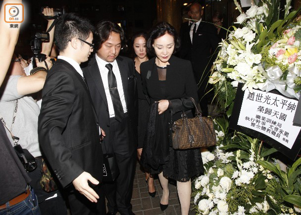 隱忍40餘年不挪窩！熬到老公去世「獨佔百億遺產」　成功將「各路情婦私生子」趕出家門