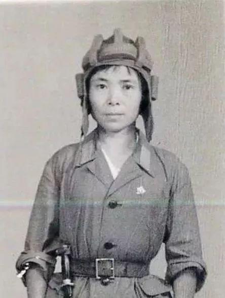 以為是詐騙！八旬老夫妻「開口要拿出4千萬積蓄」銀行嚇得報警　查出驚人身分「一生救過無數人」敬佩萬分
