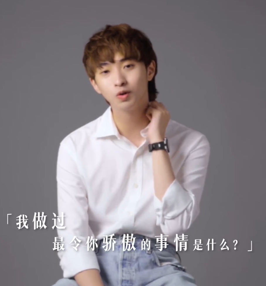母子首合體受訪！19歲哈利對「穿女裝」詢問媽媽態度　伊能靜「教科書式回答」超暖