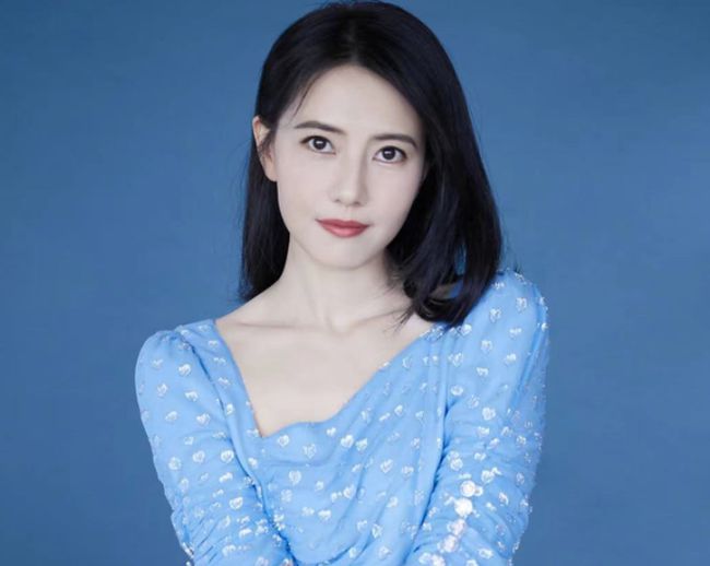 分隔2地也不怕！高圓圓訂下「2小時約定」保鮮感情　被偶遇「趙又廷背後4字」顯家庭地位