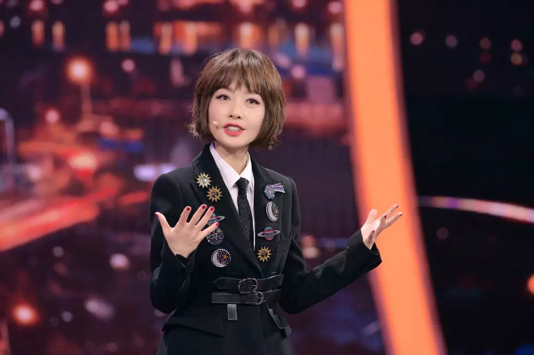 她二婚嫁初戀！為保持「80斤身材」只吃10粒米　49歲稱「沒空生孩子」：我晚熟