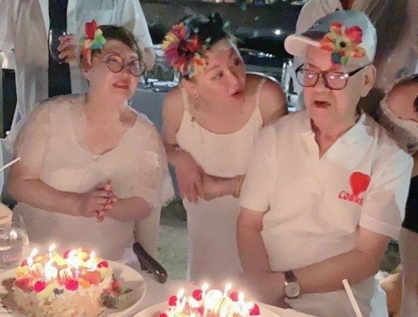 爸爸請您放心！藍心湄「83歲父離開1年」向祂報告母女近況　事親至孝「花更多時間陪伴媽媽」