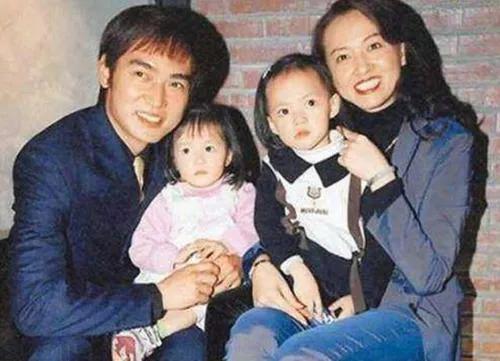 被逼和52歲富婆拍吻戲！妻子泳池出軌偷情被抓　 二婚「6年無性無愛」：別心疼他