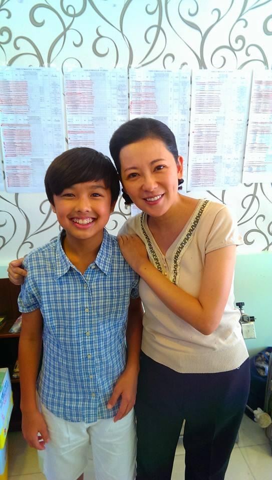 御用童星長大了！14歲奪金鐘新人獎「今嬰兒肥全消失」帥樣曝光　大學免考試「直接榜首錄取」課業、事業兩手抓