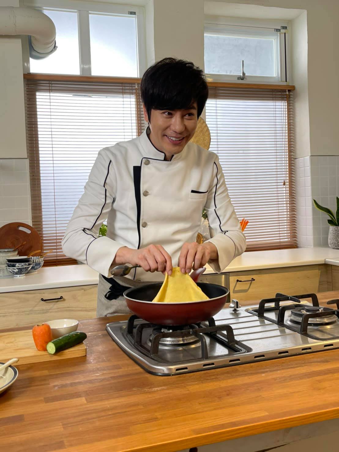 飯局照公開！八點檔女星「下南部陪酒」男友氣炸：還騙我賣　經紀人「出面還原情況」她認：我撒謊了