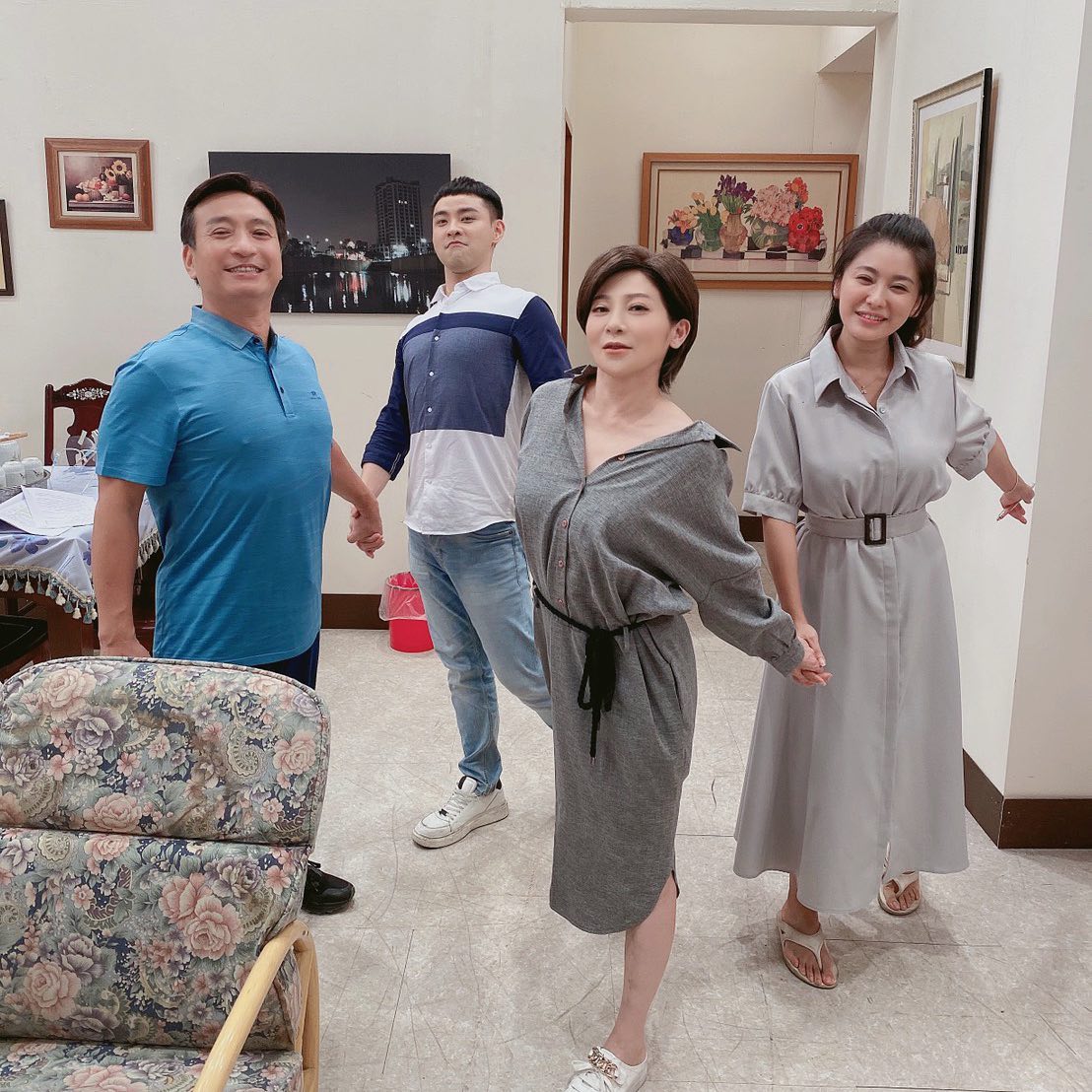出道被家人反對！潘柏希接拍《黃金歲月》壓力大到鬼剃頭　自知「並非演員專業出身」只能苦練台語