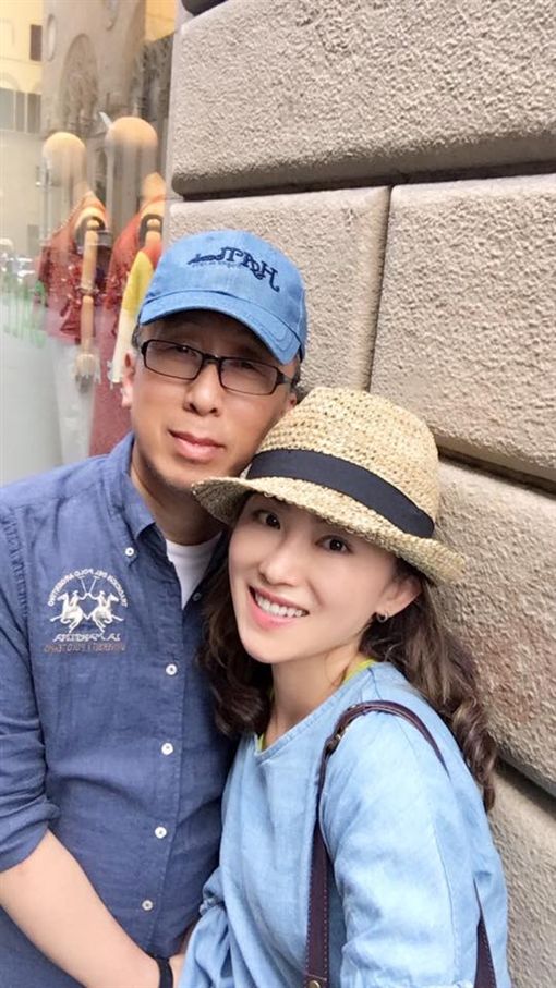 租屋給八大妹!苦苓好心減租「卻被警察找上門」 當場把人帶走「連房子都賠上」哀嘆:引狼入室