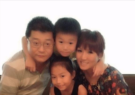 曾一曲成名！29歲嫁「金利來太子」41歲遭背叛搬出豪門　48歲「獨自養2子」重新復出