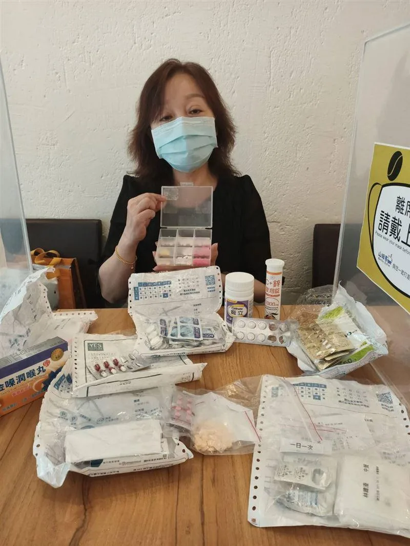 日吞30藥續命！狄玫慘吐「晚年淪藥罐子」感慨整組壞了了　淚謝83歲鐵粉「20年照顧情」：命中最大貴人