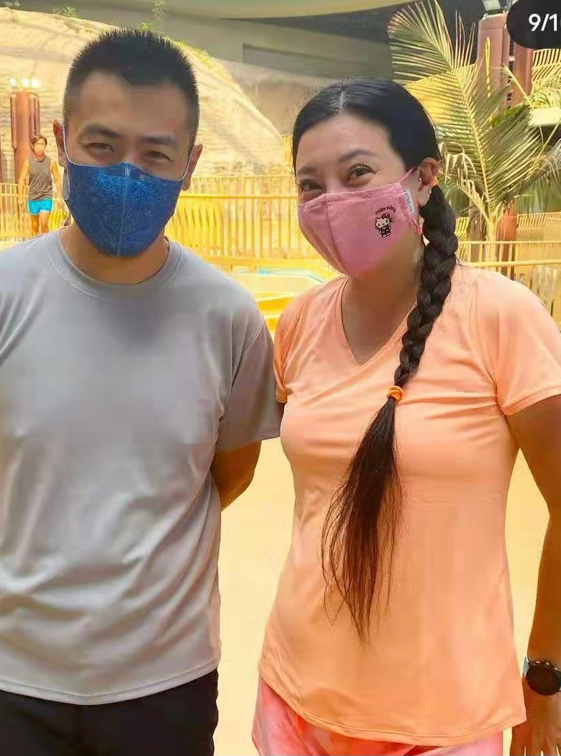 被稱最美郭芙！29歲嫁入豪門「36歲迷倒80億太子爺」　2度豪門夢碎「50歲近照臉變形」顯落魄