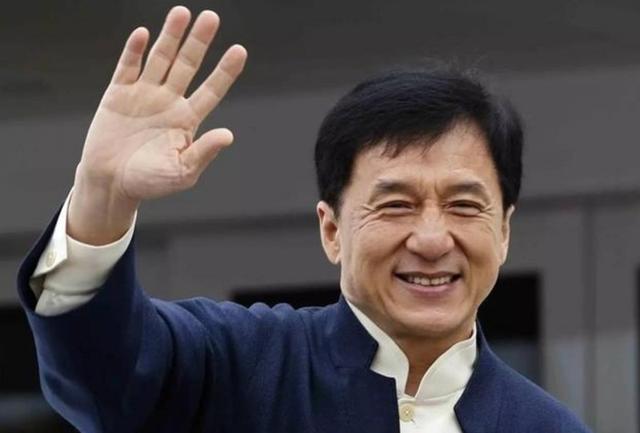 他是成龍「同父異母的大哥」！10歲時被父親拋棄　73歲才「見到明星弟弟」：我不要他的錢