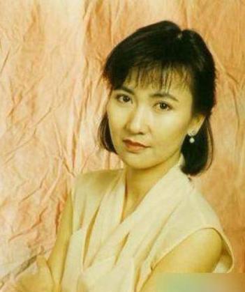 懷孕被插足！被關之琳罵是「不會下蛋的雞」全港沒人要　逼到流產「曝現狀」：人美又心善