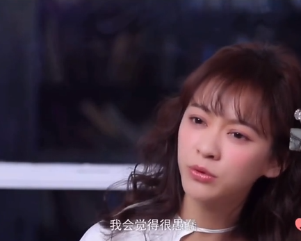 剪短髮迎二胎！陳意涵曬臉上皺紋黑斑「被丈夫笑」：像換了老婆　曾美到被傳談過47個男友