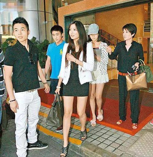 差點當上賭王兒媳？「金融女神」遭何猷亨背叛　後嫁才子「不甘現狀」奪閨蜜之夫