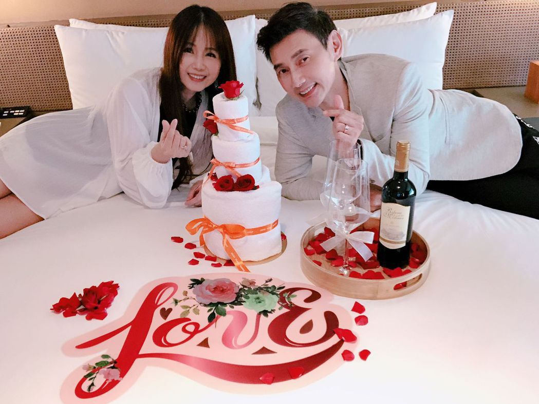 寵妻不手軟！包偉銘慶結婚6年「獻上2克拉鑽戒」套緊愛妻　提前1個月安排「三天兩夜驚喜不斷」她感動到哭