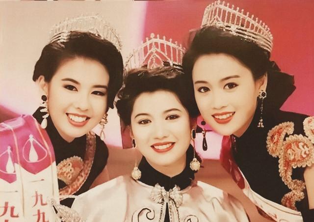 19歲成港姐冠軍！24歲惹怒成龍被「雪封」　結婚當天被富商通訊丈夫：「你老婆曾被我包養過」