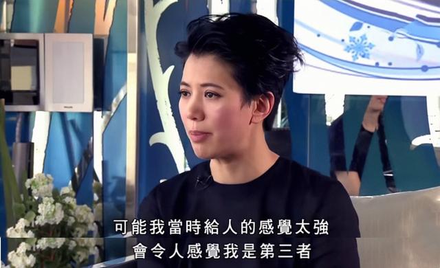 19歲成港姐冠軍！24歲惹怒成龍被「雪封」　結婚當天被富商通訊丈夫：「你老婆曾被我包養過」
