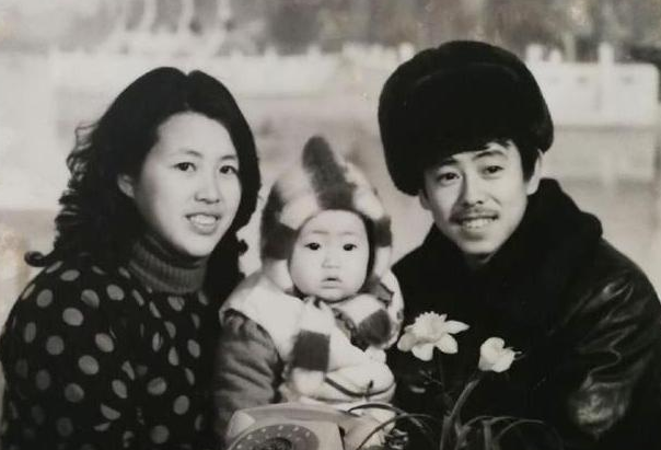 陪住女廁所8年！成名後卻被嫌「是糟糠之妻」　設局2年「讓丈夫醒悟」含淚改過