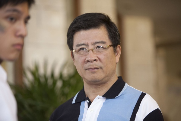 資深男星蔡阿炮坦承過往荒唐史：從吃軟飯到浪子回頭的心路歷程