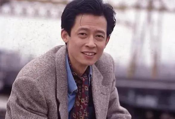 容忍丈夫找小三！被問屢遭背叛為何不離婚　她笑談：「我們家是男的，吃虧的又不是我們」