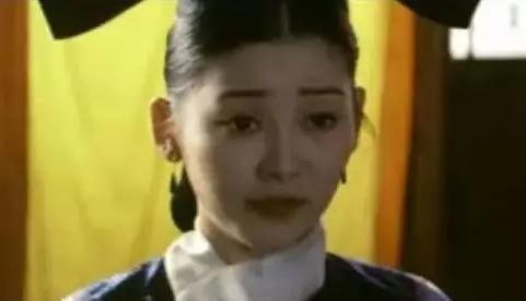 容忍丈夫找小三！被問屢遭背叛為何不離婚　她笑談：「我們家是男的，吃虧的又不是我們」