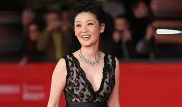 容忍丈夫找小三！被問屢遭背叛為何不離婚　她笑談：「我們家是男的，吃虧的又不是我們」