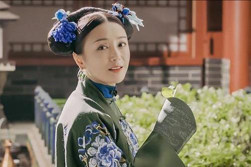 她養黃曉明4年！為他「賠付千萬違約金後」愛情事業雙落空　沉寂多年「42歲終靠實力翻身」
