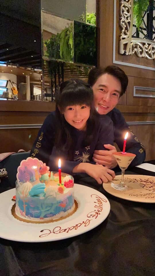 26年從不吃醋！溫昇豪17歲就交往「靠風箏定律」拴緊彼此　「同劇女生邀吃飯」老婆超大器