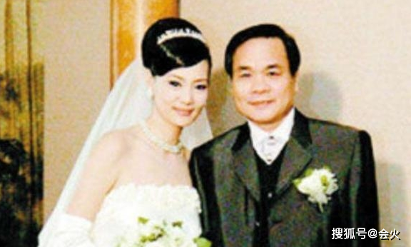 24小時開著電視！62歲劉雪華首曝「10年獨居生活」　無子女「害怕摔倒」丈夫因墜樓離去