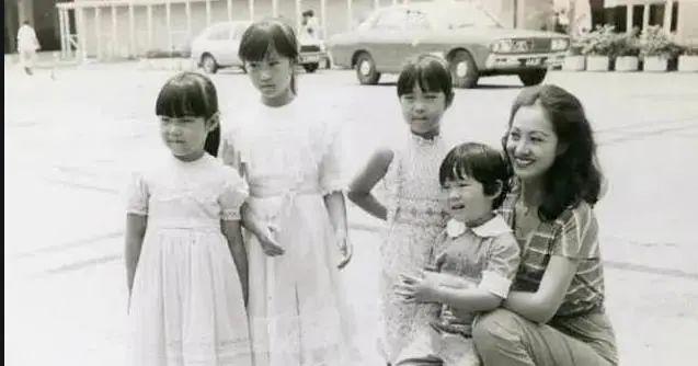 丈夫花心！情敵囂張「她忍氣吞聲43年」　最後報復手段「堪稱一絕」：宮鬥的最高段位