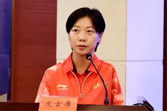 天生少一隻手！被父母放棄「陌生嬤靠拾荒帶大她」　25年後她「達成不可能的目標」溫暖回報