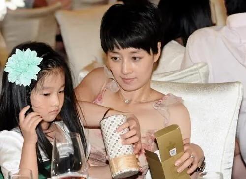 29歲「戀已婚男當小三」斷送事業！原配忍7年「拖到她嫁人再離」　36歲「花心富豪老公出軌」引嘲諷
