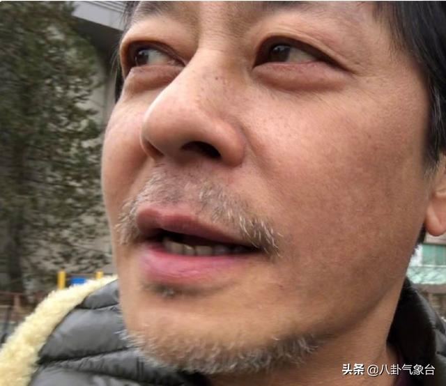 一婚老婆被母親趕走！二婚老婆將繼女「鎖在門外」　晚年看透不再婚「遵循內心來活」