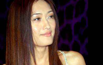 曾當8年保姆！被老外男友騙婚「4億家產全搬空」　揮淚從頭奮鬥「遇真愛」婚後9年仍甜蜜