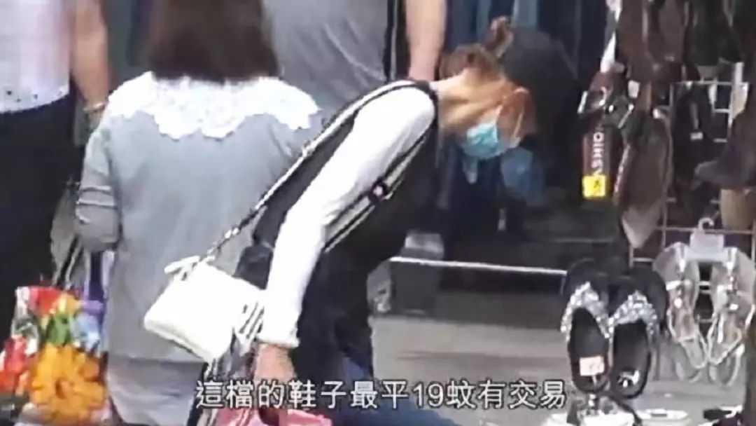 穿廉價地攤貨！57歲張曼玉退圈後「獨住平民區」　皮包骨身材「自嘲很自卑」：盡量隱藏不完美