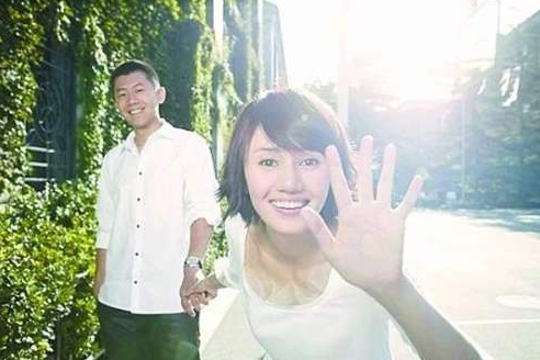 與學長相戀9年！「中途分手」被高圓圓截胡　半年後悔悟「又高調求復合」步入婚姻