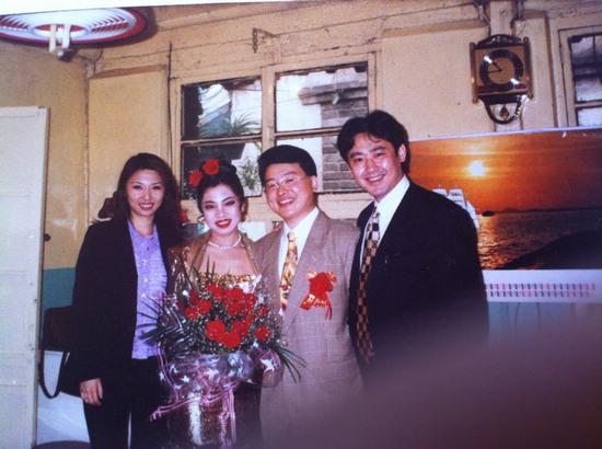 他婚內出軌七年！「和原配聯手」把小三送進牢房　「三不愛情觀」斷送整個演藝事業