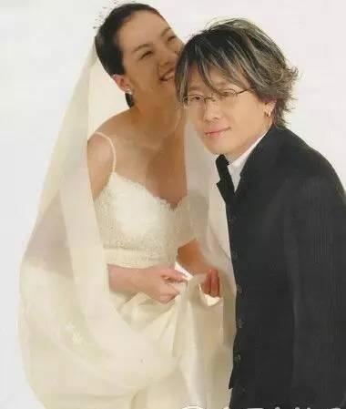 曾打敗宋慧喬！2婚嫁異國夫仍「熬不過7年之癢」　今母兼父職「為養3歲兒復出」拼事業