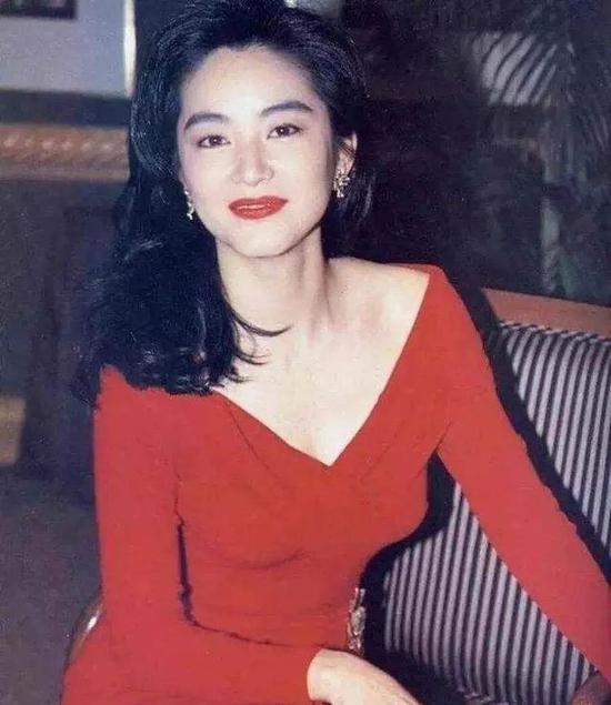 被質疑整型！林青霞被爆「雙眼皮尖鼻不自然」當場爆氣　主持人掛保證：從頭到腳都是真的