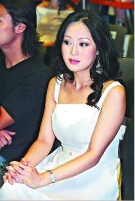 被罵敗家女！30歲讓「2個億萬富翁」破產　坦言自己就是個花瓶「沉寂11年再露面」令人刮目相看