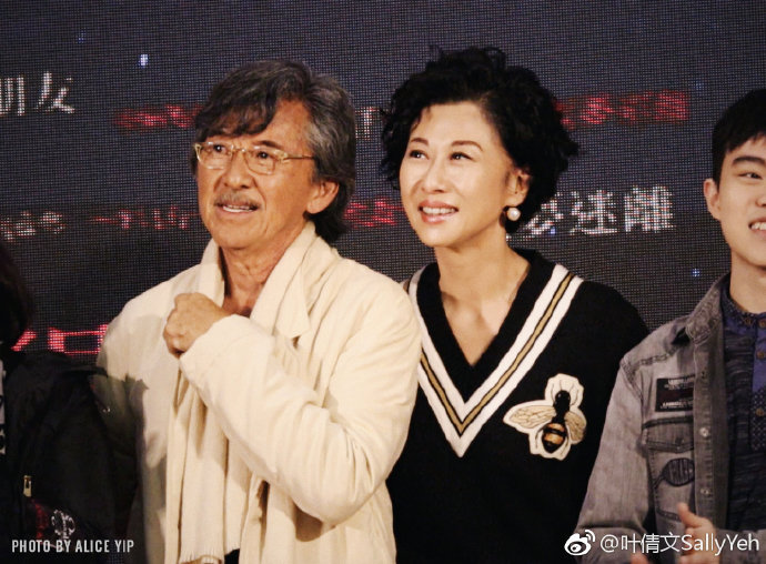 遭貼小三標籤！葉蒨文「當年愛上大14歲恩師」歌迷全心寒　牽手26年「後輩曝夫妻關係」：祥哥求助遭拒