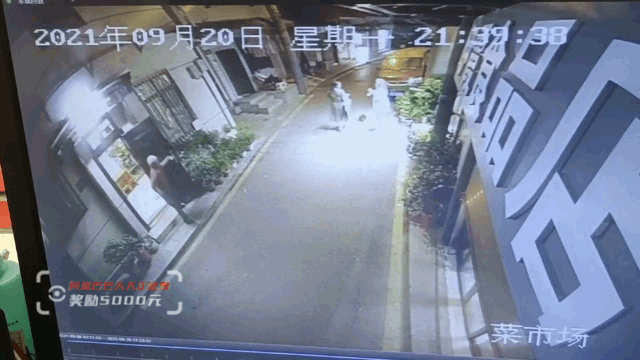 當年因小女孩一句話「超市半夜持續10年送暖」　默默守護鄉里「暖舉爆紅網上」