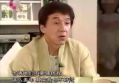 被嫌棄的一生！小龍女吳卓林「母拿她當上位籌碼」親父始終不認　遠赴加拿大「放下過去陰霾」與同性女友生活