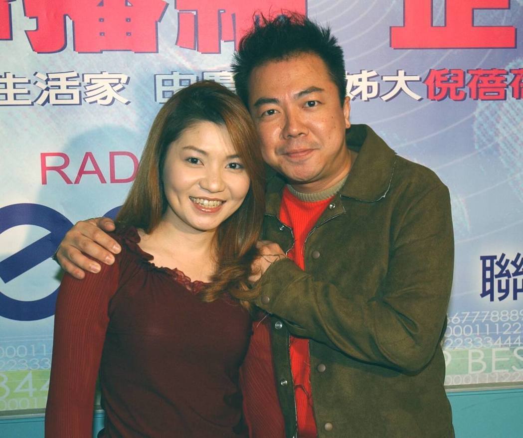 離婚分上億家產！謝忻突爆「董至成失智」曝獨居近況　情同父女「願照顧他10幾年」：希望他乖乖的